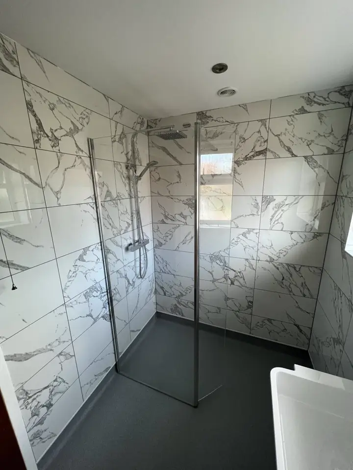 Bathroom tile finish