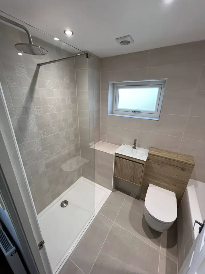 WC and concealed cistern install